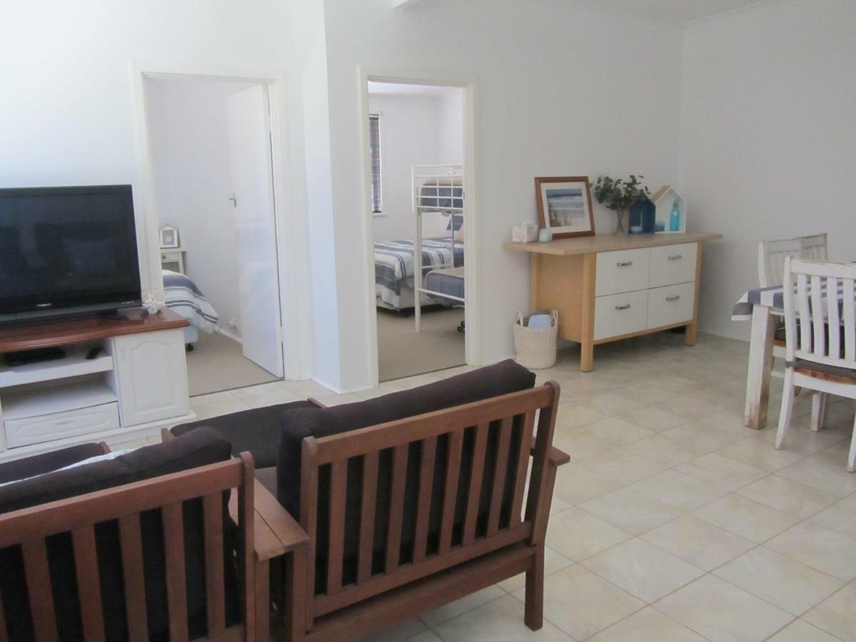 Salty Shack Lancelin- Two Bedroom Exterior photo